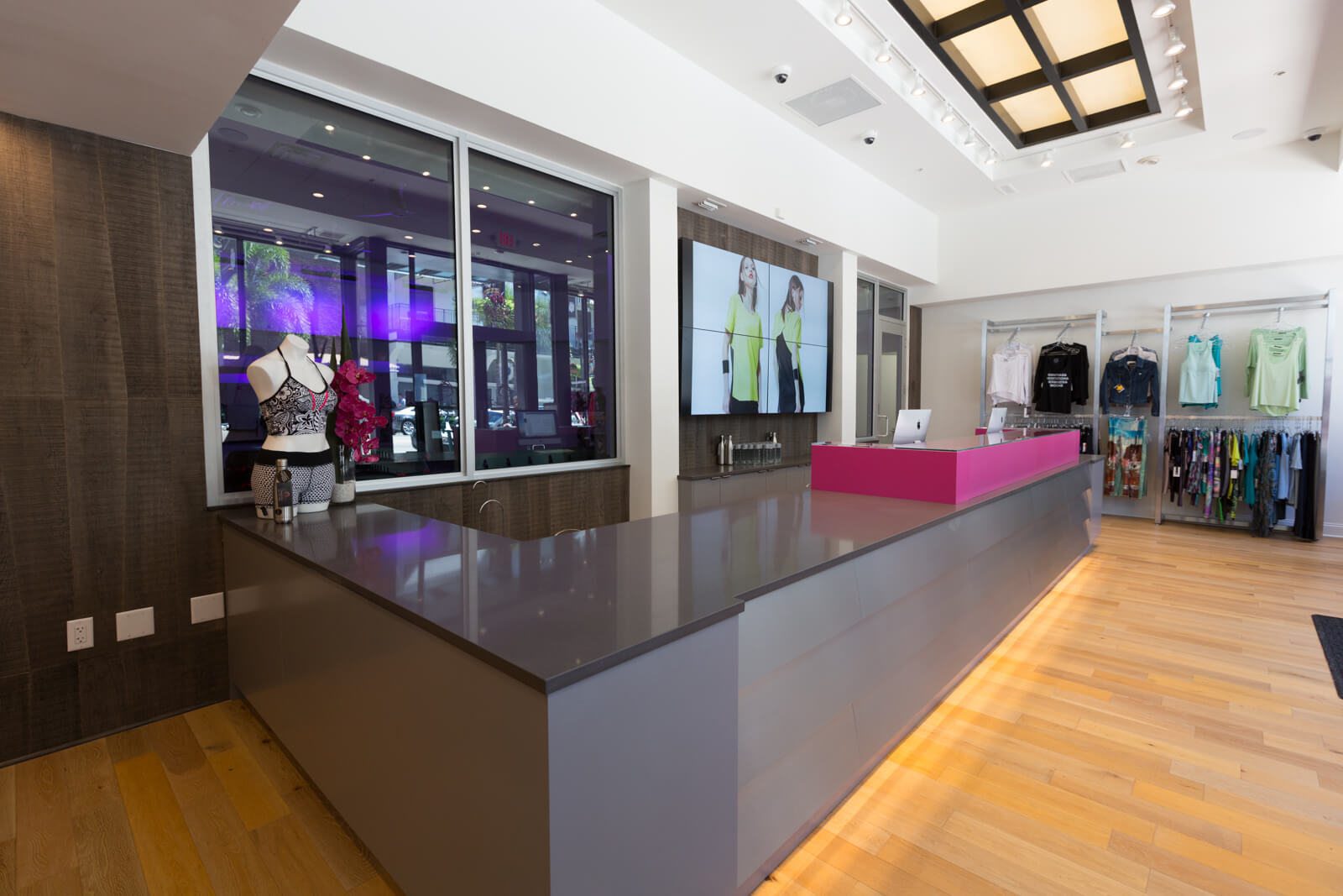 BRITTO CHARETTE DESIGN FOR FITNESS HUB BRITTO CHARETTE DESIGN FOR FITNESS HUB