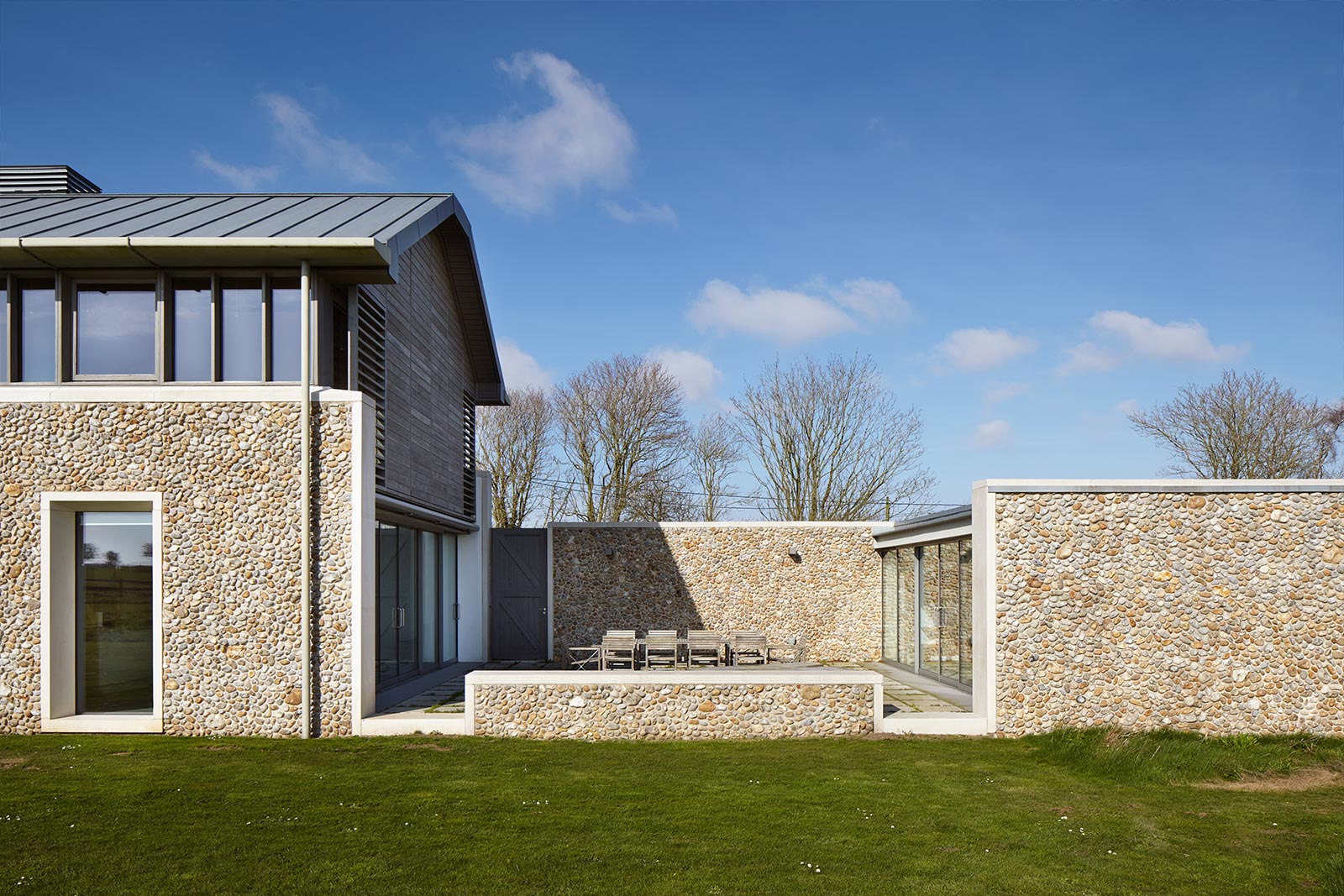 Give the gift of travel AND great design with a stay at a LIVING ARCHITECTURE holiday home. Founded in 2006, the U.K. company provides design enthusiasts with the chance to experience exceptional architecture and design by renting truly inspiring homes, like Long House pictured here. With rentals scattered across England, you’ll be spoiled for choice. This just might be a gift you have to give yourself.