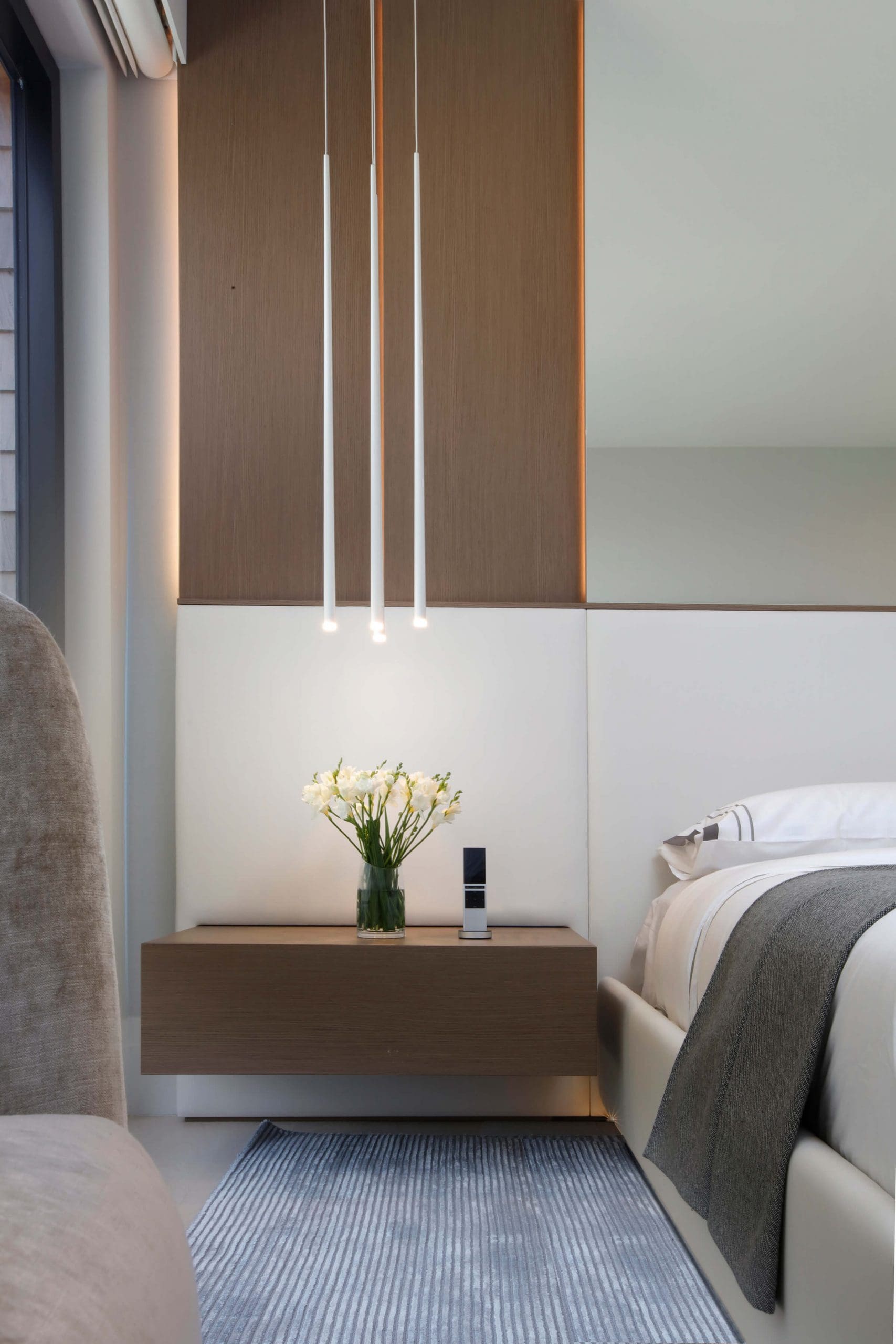 Milina nightstand light fixture