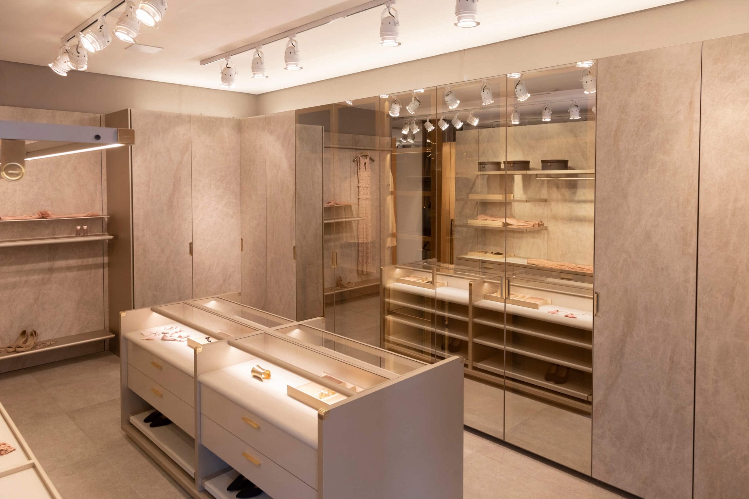 Ornare Closet System