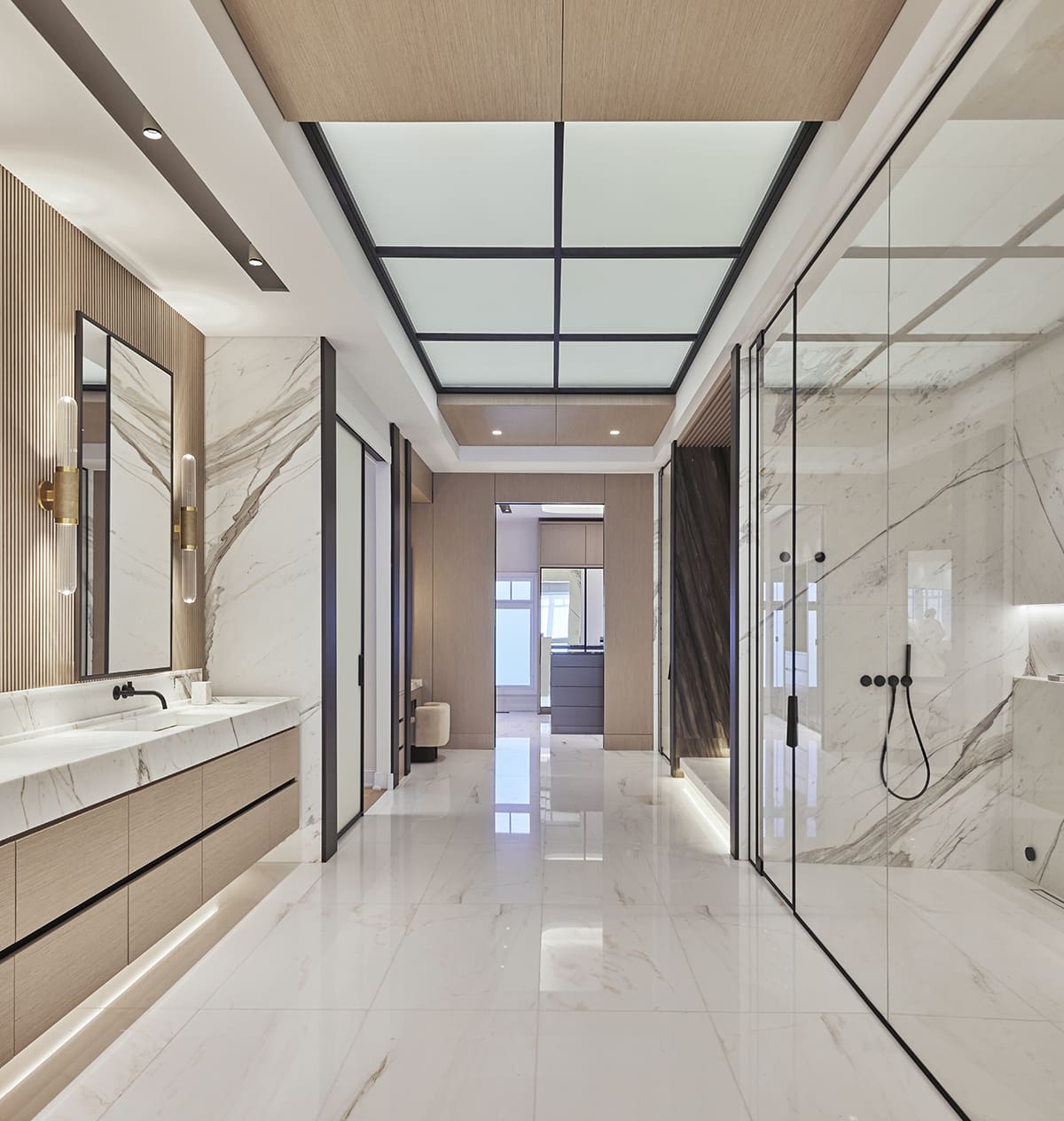 Indianapolis Primary Bathroom Suite